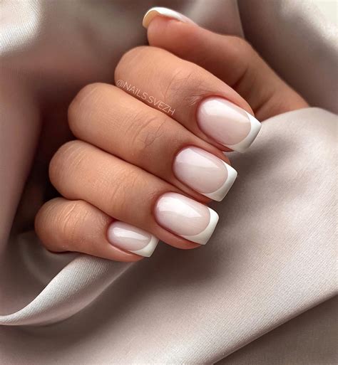 French Nails